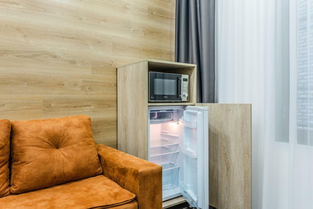 8 Rooms Apartotel On Meidan Tbilisi Exterior photo